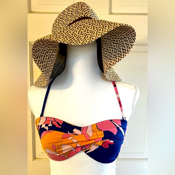 Trina Turk Other - 👙 NWT Trina Turk Breeze bandeau bra bikini swim top size 10 removable strap